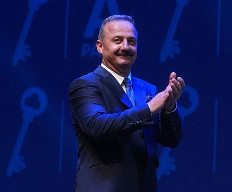 Yavuz AGIRALIOGLU genel baskan